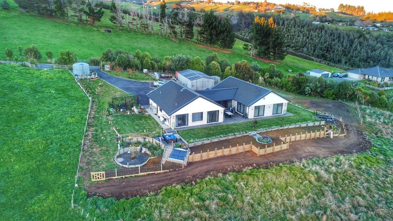 Arohanui Rural Retreat B&B ตาอูรังกา ภายนอก รูปภาพ